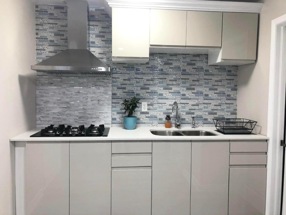 Entire Basement With 3 Bedrooms Niagara Falls Luaran gambar